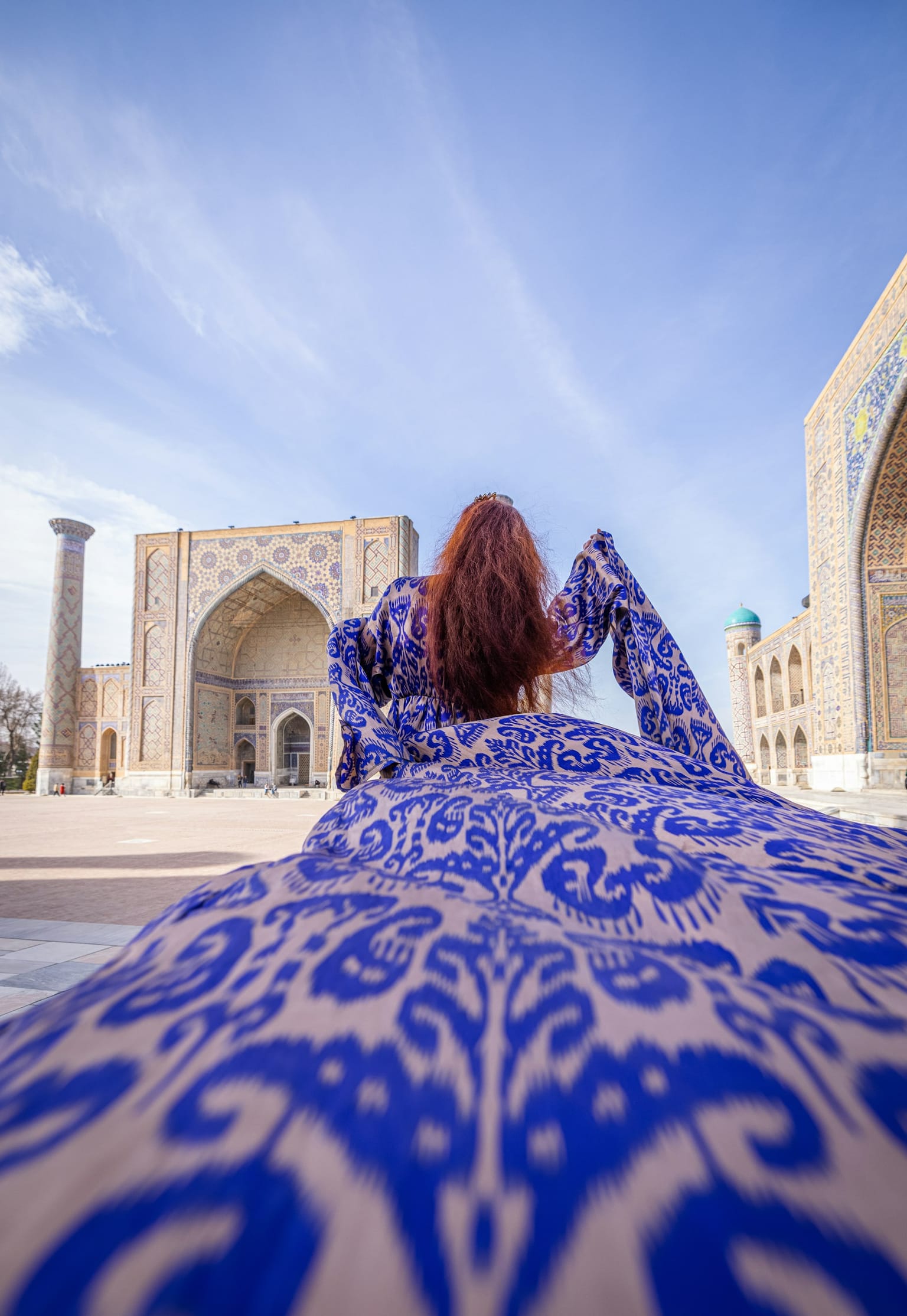 Abbigliamento e Tessuti Uzbeki: cosa sono e come indossarli 🇮🇹